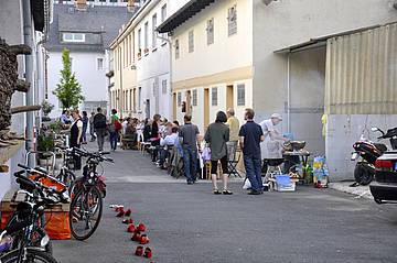 Die "Mai-Nacht" 2011 in den Kleinschen Höfen: Schlendern, Stöbern und und Schauen.