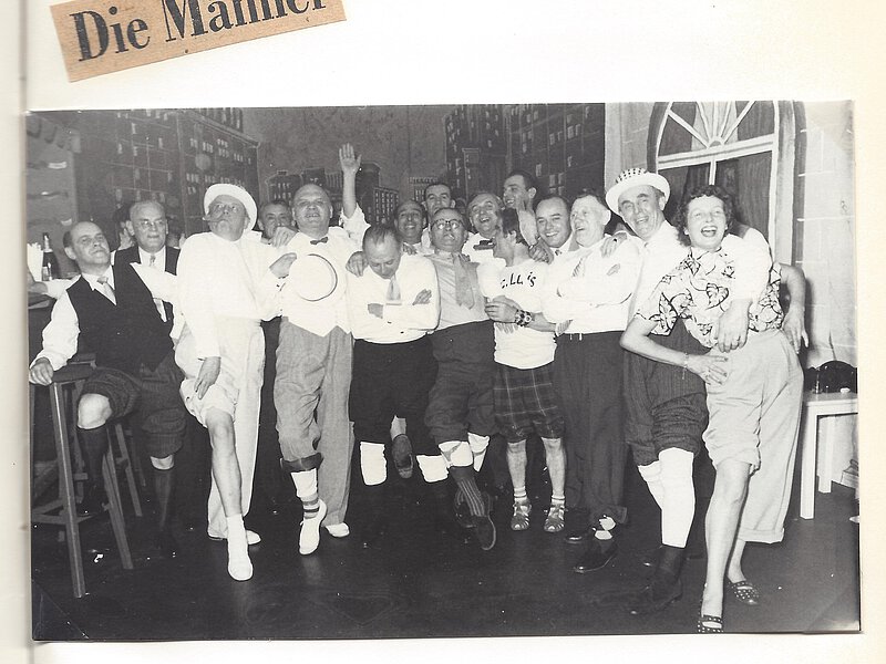 Reise nach New York -und die Männer zeigten Bein.