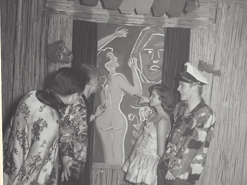 Bambus-Kulissen für die "Reise" nach Kuba. 