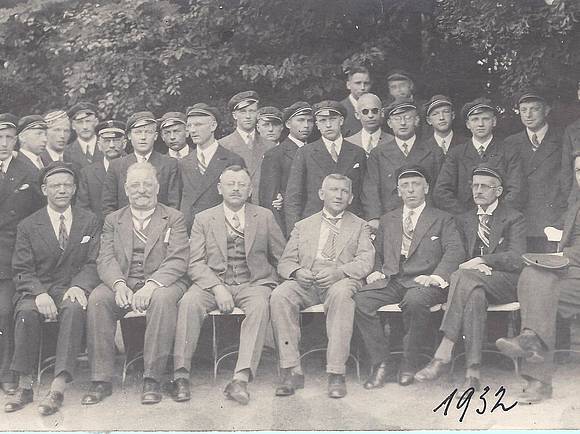 Gruppenbild der Studentenverbindung Rugia, der Philipp Klein als "Mentor" angehörte. 