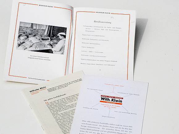 In den 50er Jahren gab die Firma Klein jedes Jahr eine Unternehmensbroschüre heraus, in der ihre Referenzbauten und -kunden vorgestellt wurden.