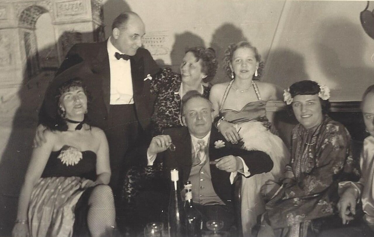 Hausball (1952)
